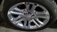 Used Wheel fits: 2018 Gmc Yukon 22x9 6 spoke double chrome opt SEU Grade C