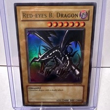 Dragón Ojos Rojos B. LOB-070 La Leyenda de Ojos Azules Dragón Blanco Ilimitado