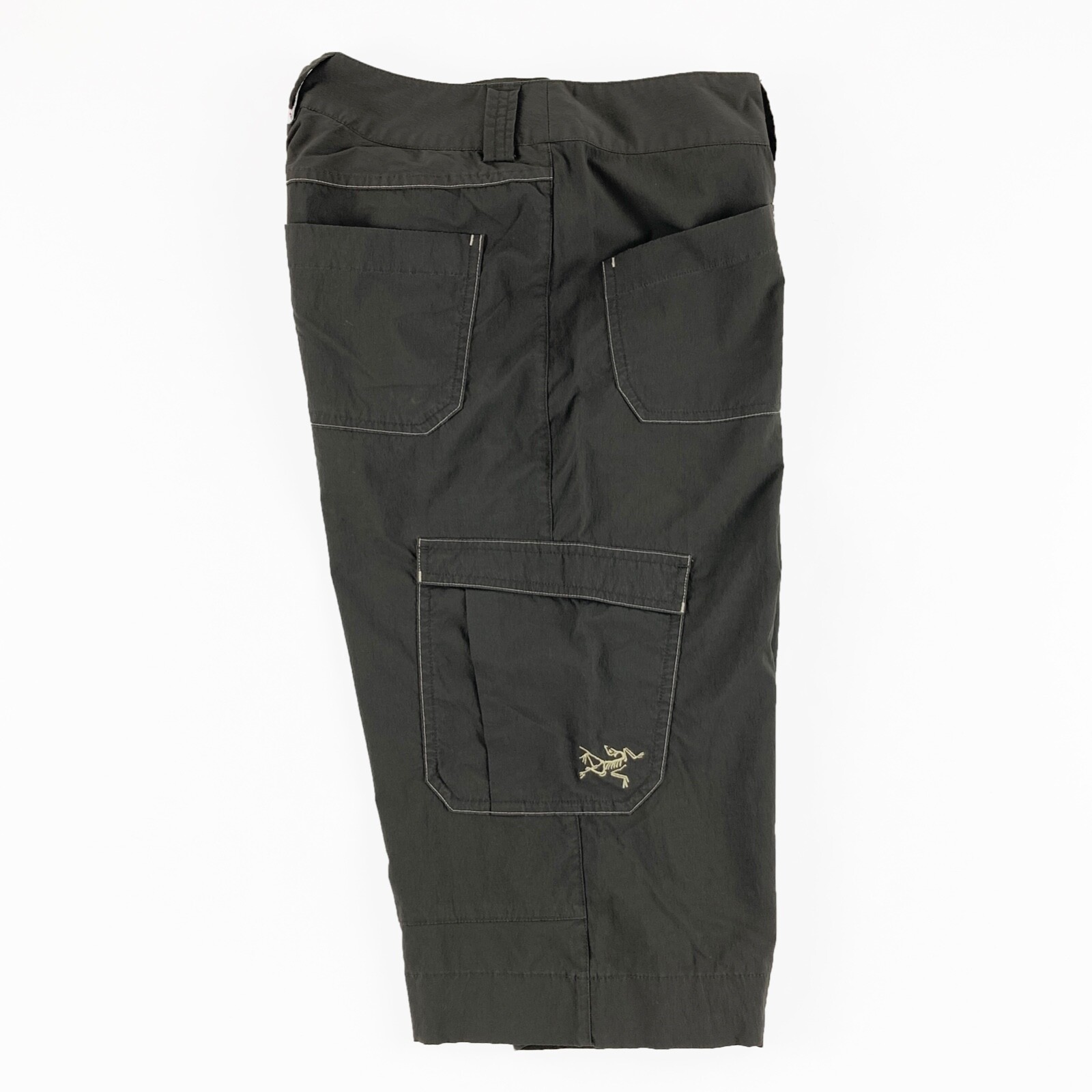 Pantaloncini lunghi cargo Arc'teryx Rampart da donna taglia 4 Arcteryx
