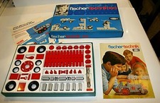 Fischer Technik 100 w/Catalog German Robotic Set