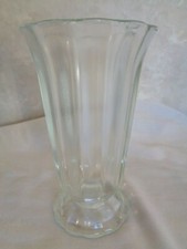 Clear Ribbed Flared Flower 8  Heavy Vase  4220 
