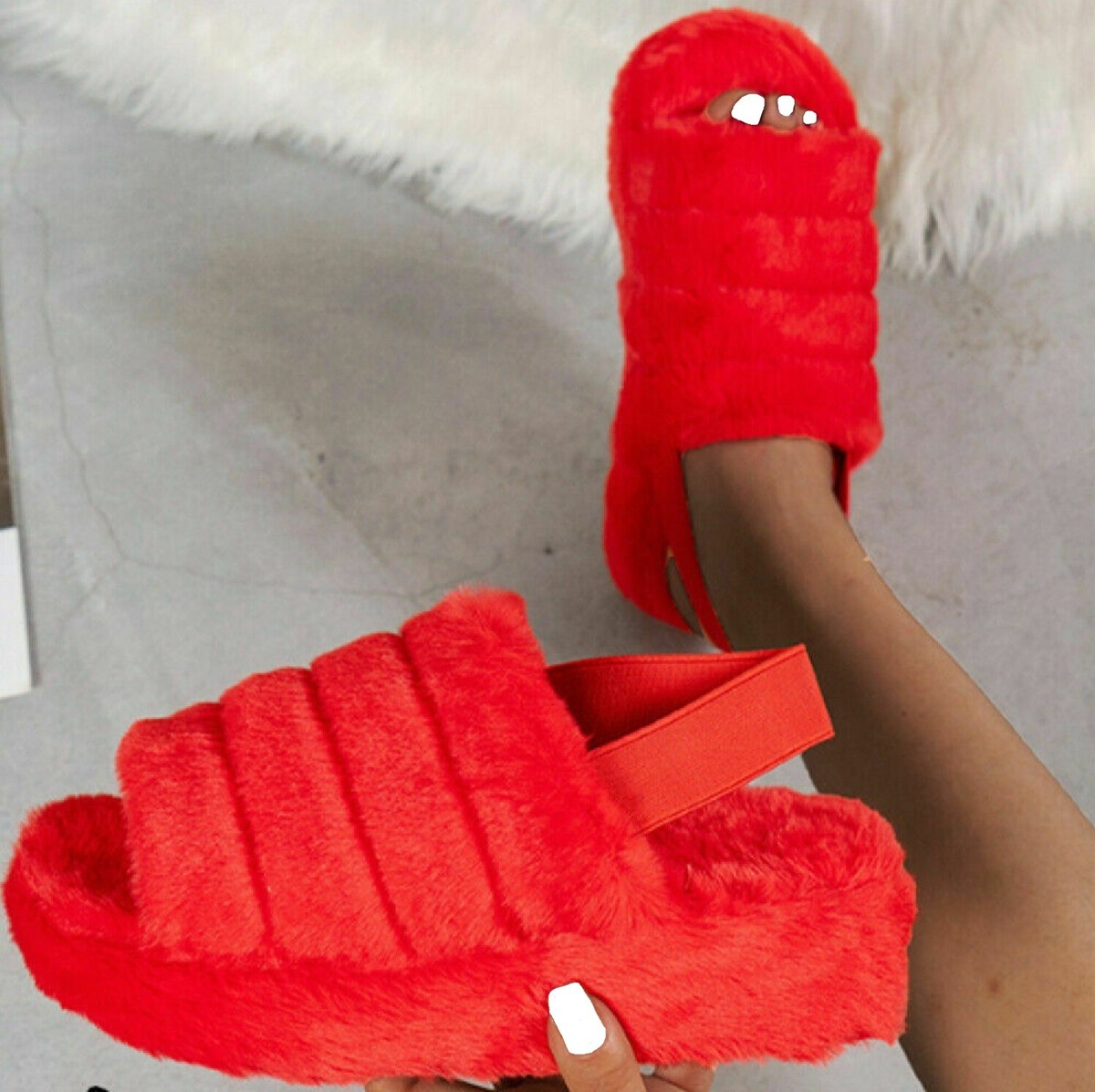 LADIES FLUFFY SLIP ON FLAT WOMENS FAUX FUR SLIDERS WARM SLIPPERS
