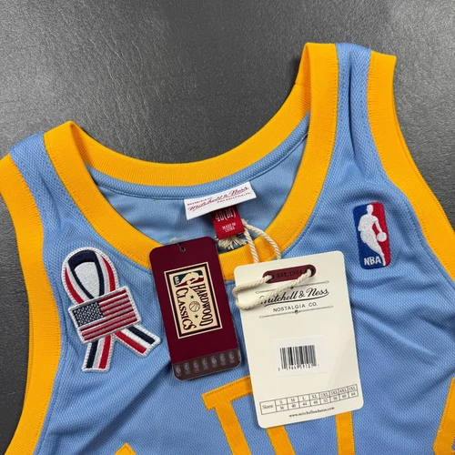 100% Authentic Kobe Bryant Mitchell Ness 01 02 MPLS Lakers Jersey Size 40 M image 2