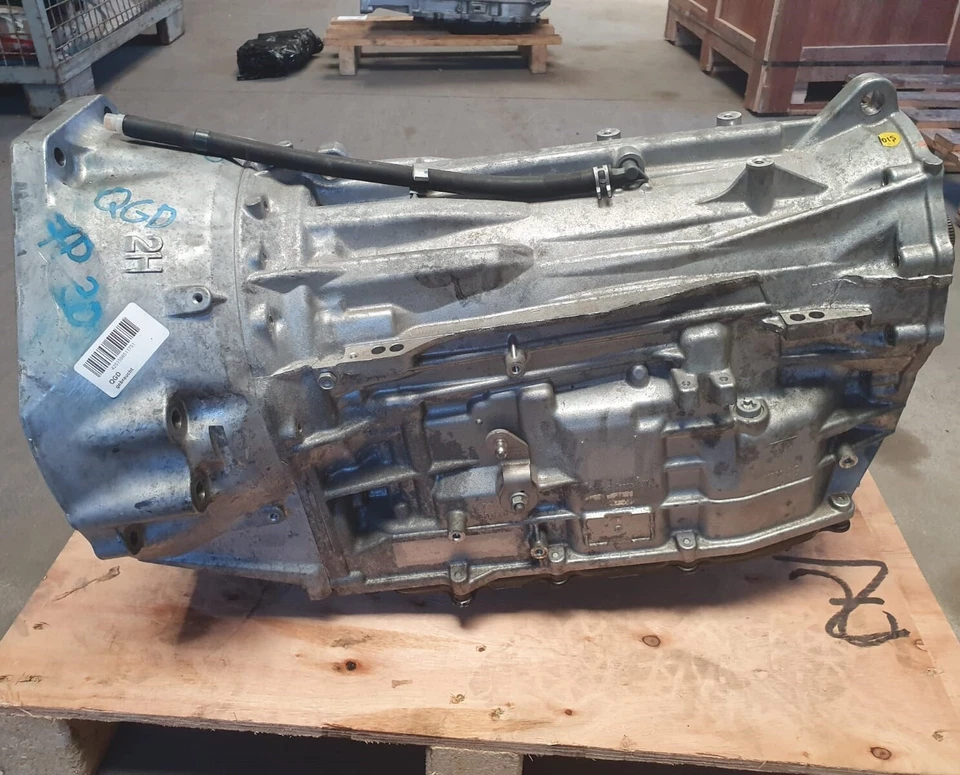 Automatikgetriebe QGD VW Touareg 7P5 3.0 V6 TSI 290 PS 8-Gang gebraucht - Bild 2 von 4