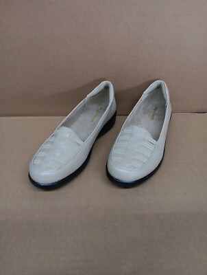 Easy Street Genesis Loafer Flats Tobacco (Light Brown) Women's