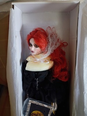 T O N N E R  Evangeline Dark Dreams Wilder Doll