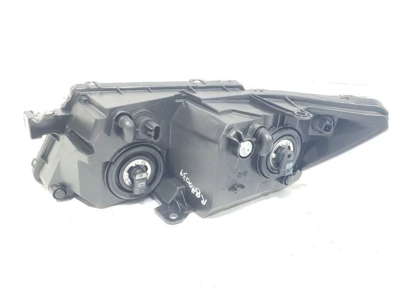 Right Headlamp Assembly PN ch2503222c New Fits 2009 2020 Dodge Journey - Image 3 of 4