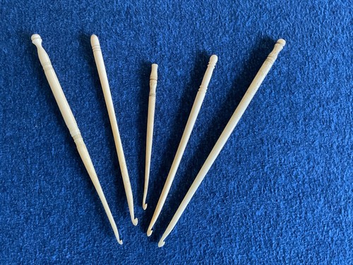 5 Antique Carved Cow Bone Crochet Hooks