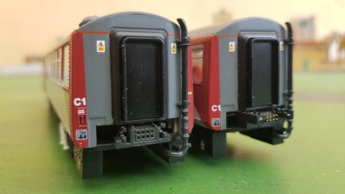 Realtrack Models OO gauge Class 144 Pacer 2-car DMU, Arriva Metro, DCC Ready - Picture 5 of 15