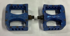 PRIMO TENDERIZER PEDALS 9/16” BLUE 