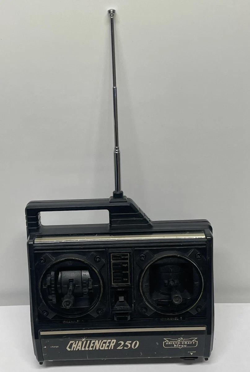 Télécommande Futaba 2 Canaux Pour Pièces Détachées – Manette Hitec Radio Commande