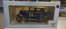 1/18 SCALE DIECAST 1931 FORD MODEL A TUDOR POLICE CAR NIB .