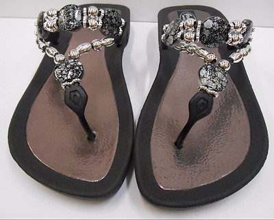 black dressy flip flops