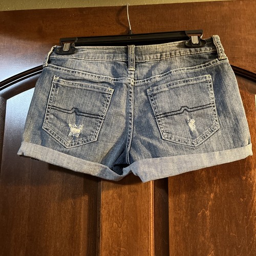 Arizona Jean Co Women’s Blue Denim Med Wash Cuffed Shorts Size 0 NWT - Picture 6 of 8