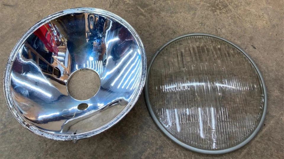  Lente y anillo de soporte y reflector BMW Slash 2 H4 conversión Hella Foto 4 de 4