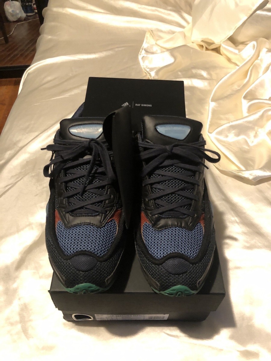 Size 7.5 - Adidas Ozweego 2 x Raf Simons Night Marine 2017 Size 7.5 - Adidas Ozweego 2 x Raf Simons Night Marine 2017