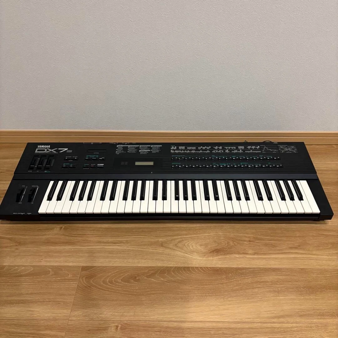 Yamaha DX7 Pro Audio Synthesizers for sale | eBay