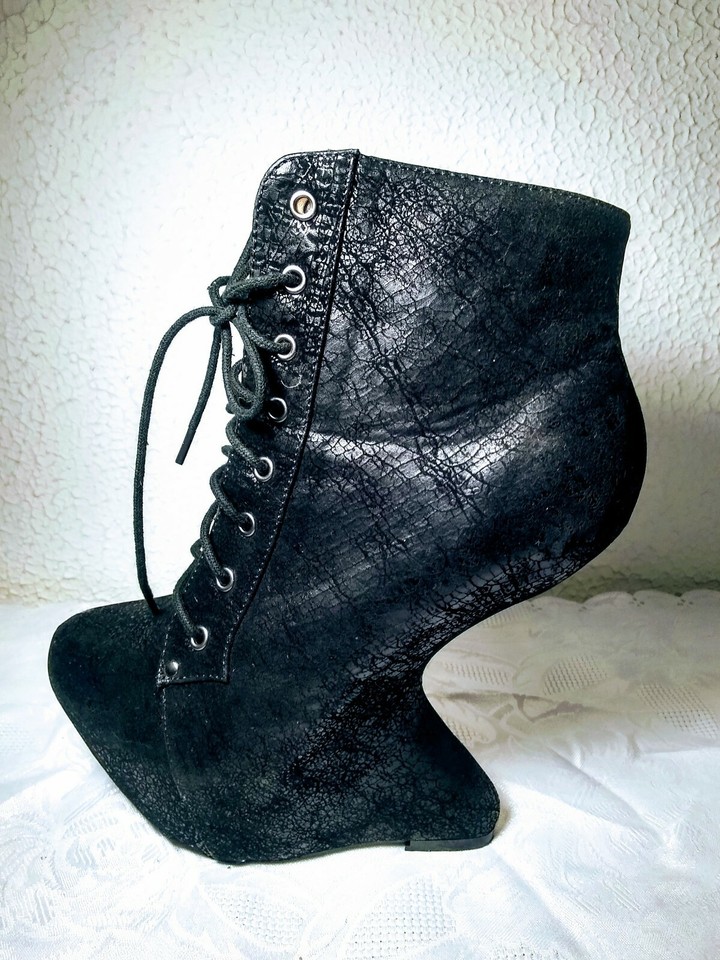 Sandales à Talons Hauts Shoe Republic LA - Taille 8.5 US, Or, Bride Cheville