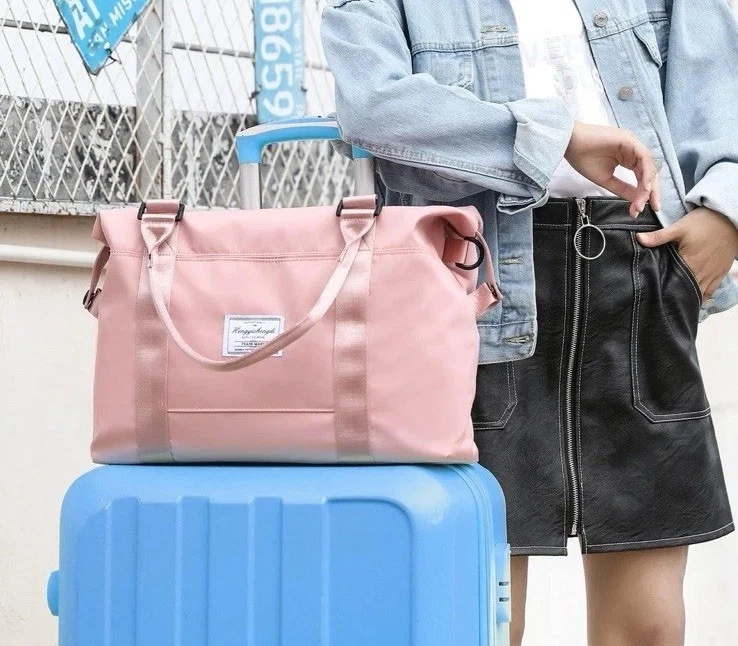 Women's Pink Travel Duffle Bag Pink Overnight, Sports, Gym, Carrier Tote, New ! - Image 2 of 4