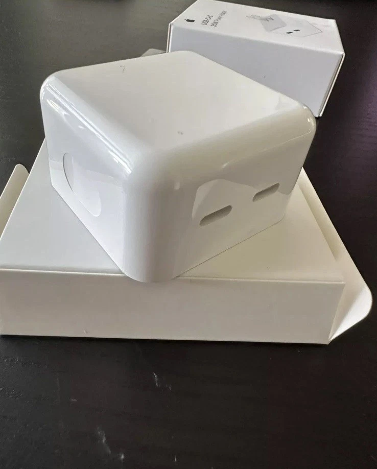 APPLE 35 Вт USB-C ДВОЙНОЙ АДАПТЕР ПИТАНИЯ ОРИГИНАЛЬНЫЙ. ДЕТАЛЬ A2571 (РОЗНИЧНАЯ УПАКОВКА) - Изображение 2 из 4