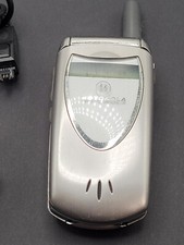 Motorola V series V60 I TSilver Rare METAL Flip Phone. MT3 411