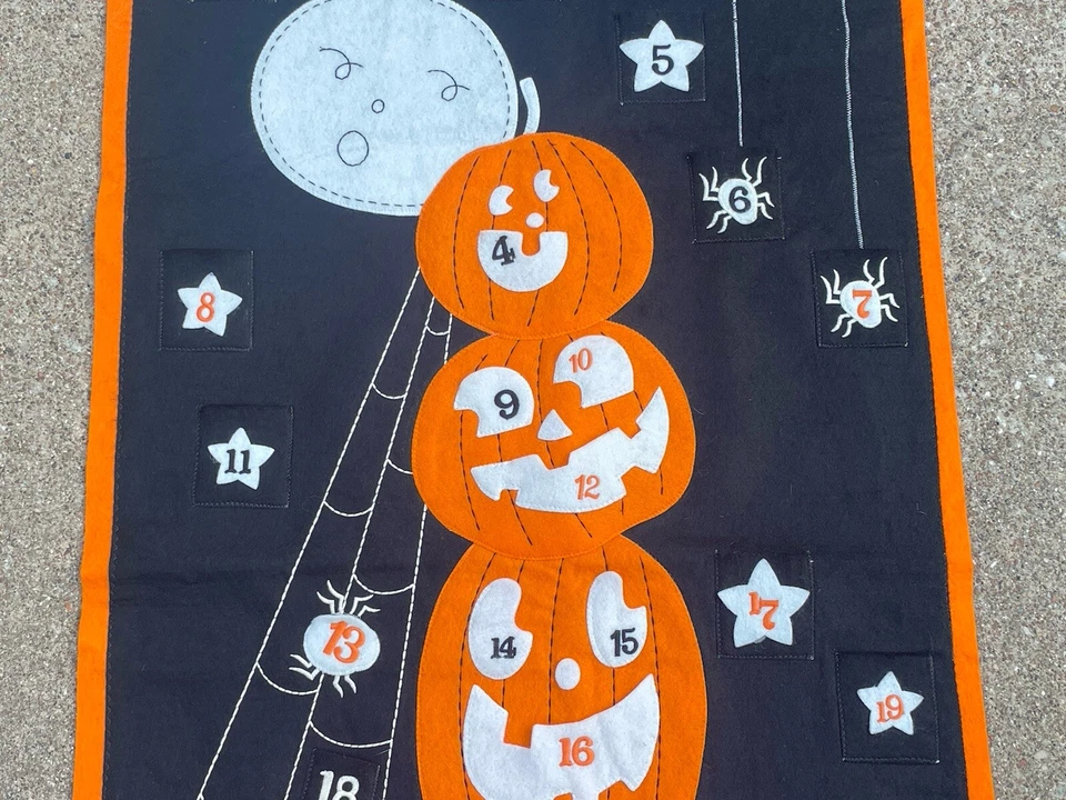 Pottery Barn Kids PBK HALLOWEEN Pumpkins Felt *CALENDAR Wall Spiders Advent - Image 4 of 4