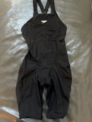 Speedo Valor Open Back Kneeskin Swimsuit - Black Competition Swimsuit Size 22, FINA Approved