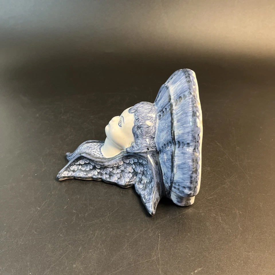 Aplique de cerámica con estante de pared de ángel figurativo de colección blanco azul Portugal cara de querubín 7" Foto 4 de 4