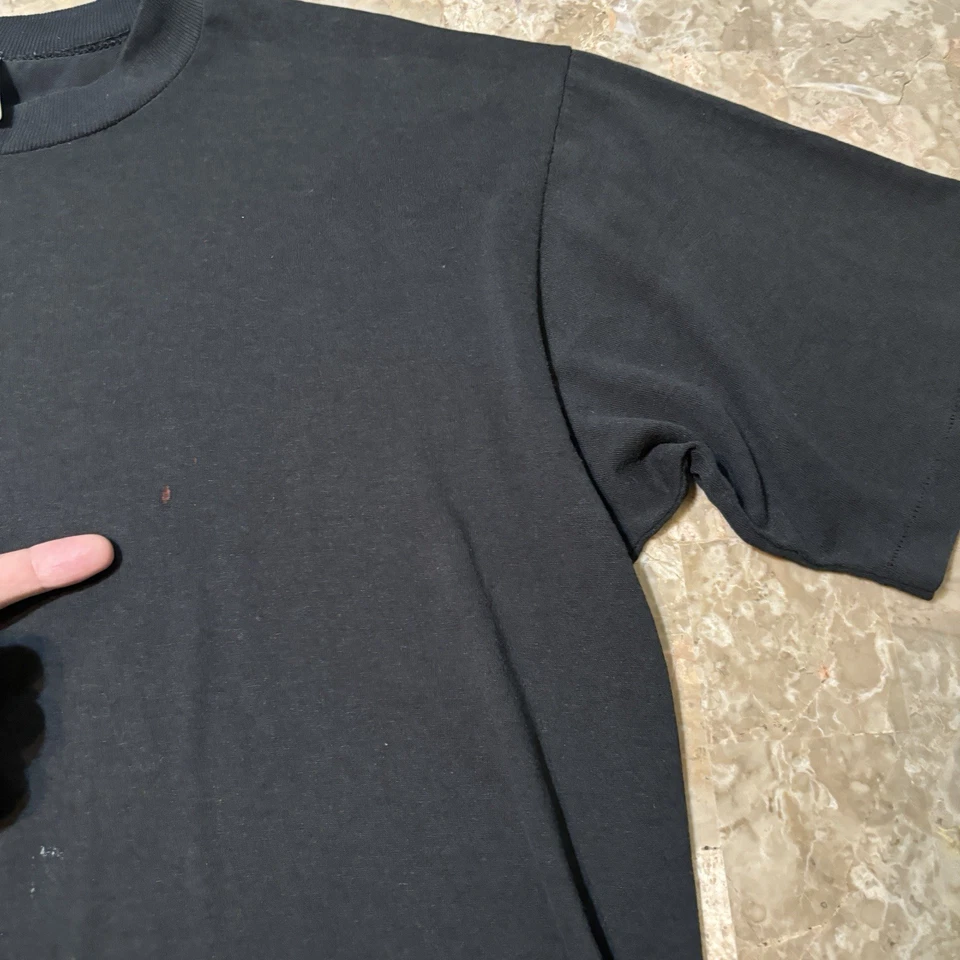 Винтажная тонкая футболка из бумаги мужская размер XL черная искусственно состаренная джерси с коротким рукавом сделано в США 90-е - Изображение 3 из 4