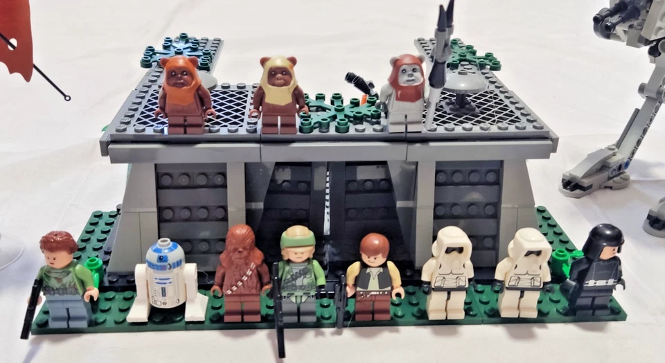 LEGO Star Wars 8038 The Battle of Endor, foto 2 de 5