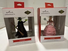 Hallmark Christmas Tree Wicked Ornament  Glinda & Elphaba Set