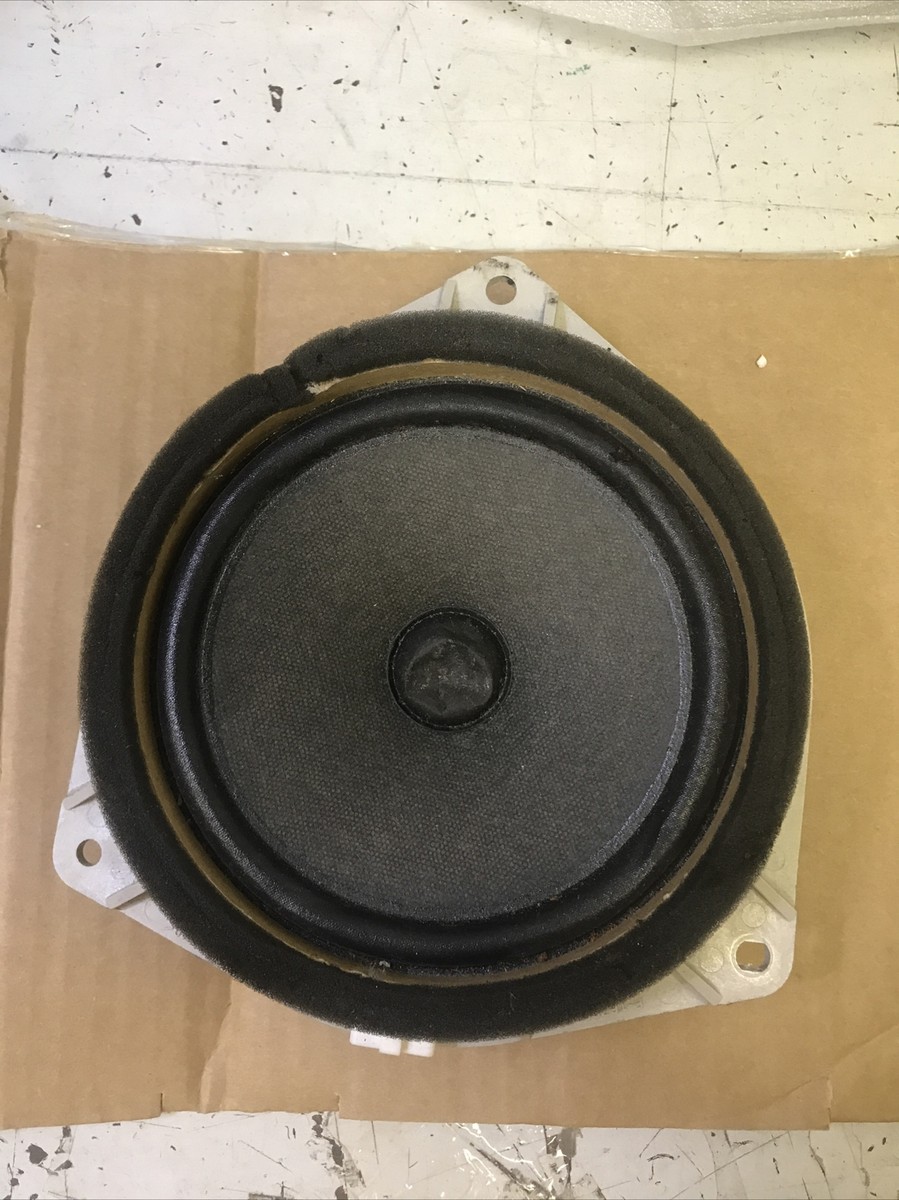 Toyota 4Runner 03-05 Door Radio Audio Speaker, Rear, 86160-22890
