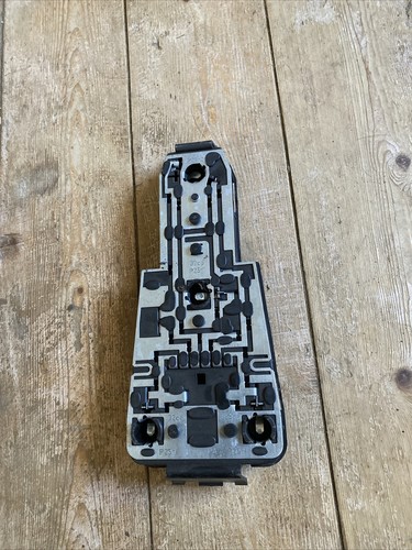 VW Passat 32B Original Lampenträger hinten Hella VW 321945257D