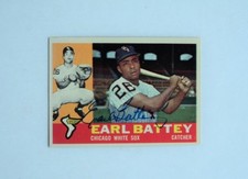 1960 Topps Baseball #328 Earl Battey AUTOGRAPH MINT 
