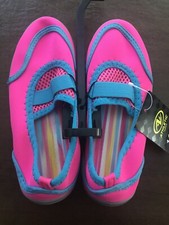 ATHLETIC WORKS GIRLS WATER SHOES SIZE 11-12 PINK BLUE CASUAL BEACH POOL VACATION