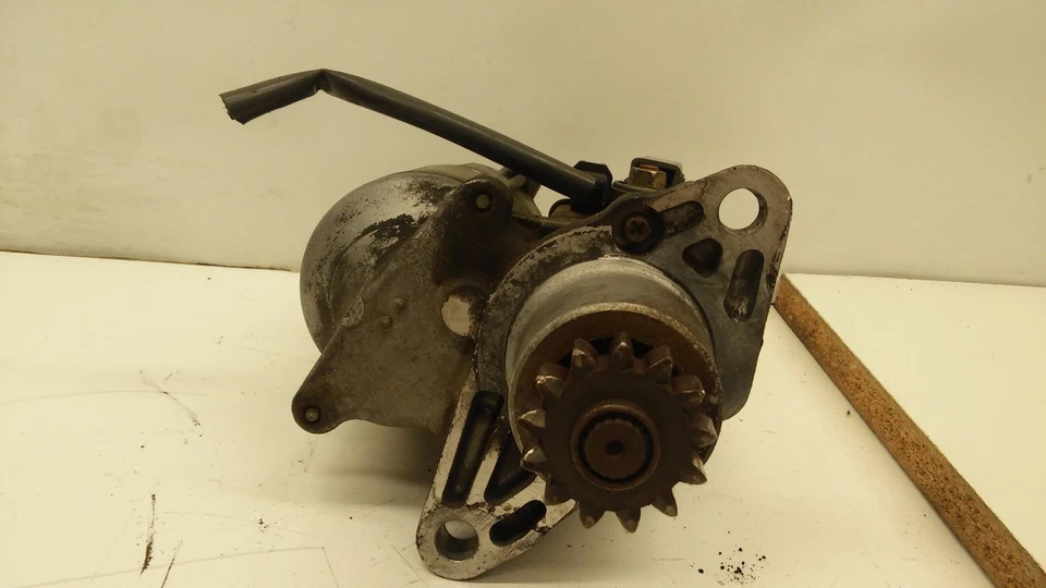 Motor de arranque Lexus ES300 1992-1994 3,0 V6 28100-03030 OEM NS509209 Foto 3 de 4