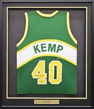 Seattle Supersonics Shawn Kemp Autographed Signed Framed Green Jersey MCS Holo