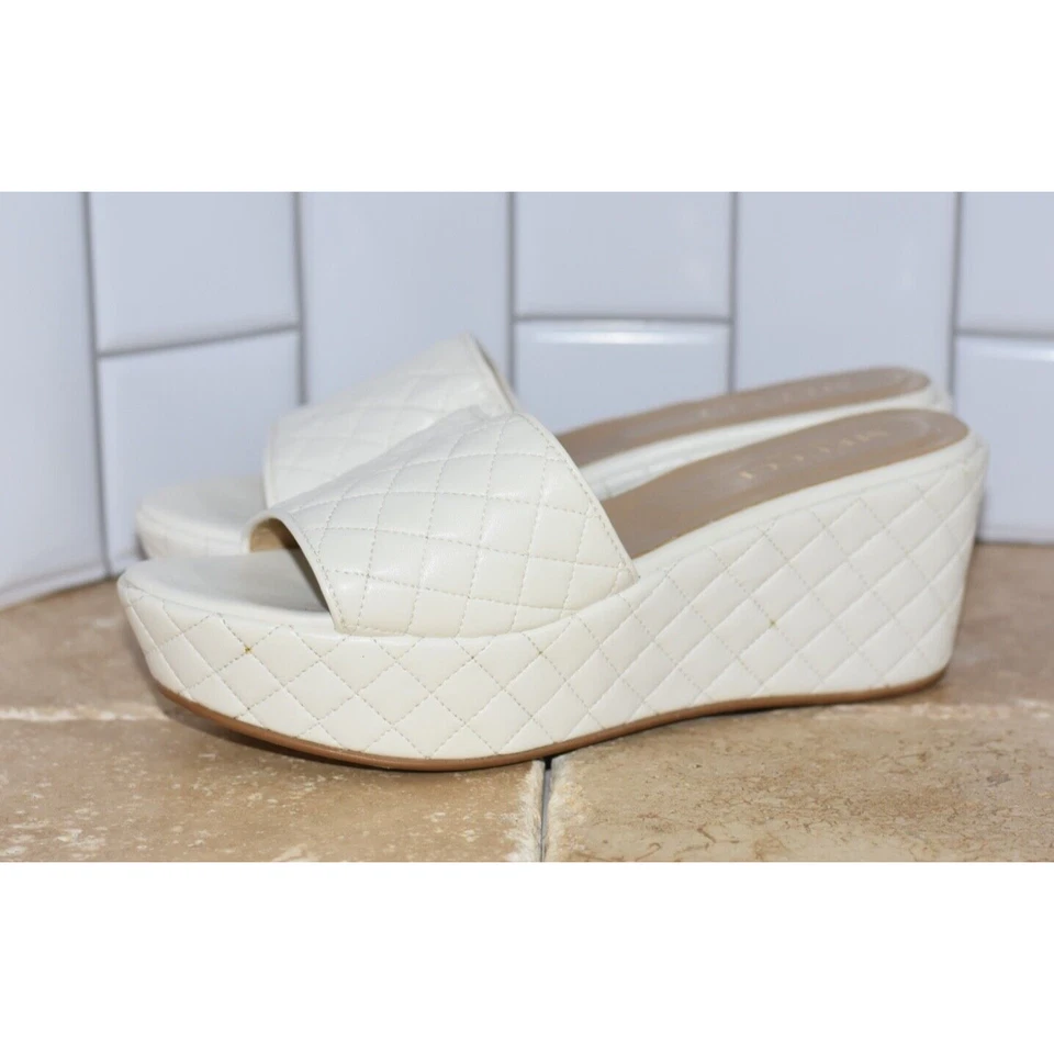 Sesto Meucci White Quilted Leather Platform Wedge Sandal Slide Heels 9M - Image 2 of 4