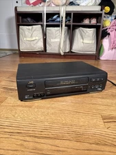 JVC HR-VP646U VHS/VCR Player Pro-Cision 19u Head VCR Plus - No Remote - Works!