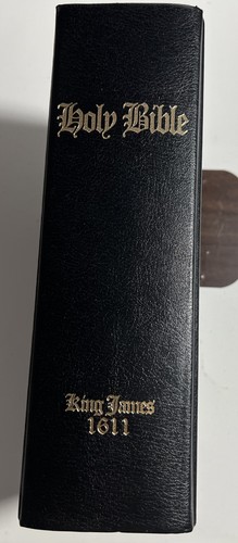 Earliest Known Draft Of King James Bible Found In Cambridge | The Bible | The Guardian - Foto 9