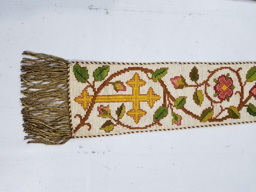 Antique French Needlepoint Floral Stole with Galloon Trim 222x8cm - Picture 2 of 7