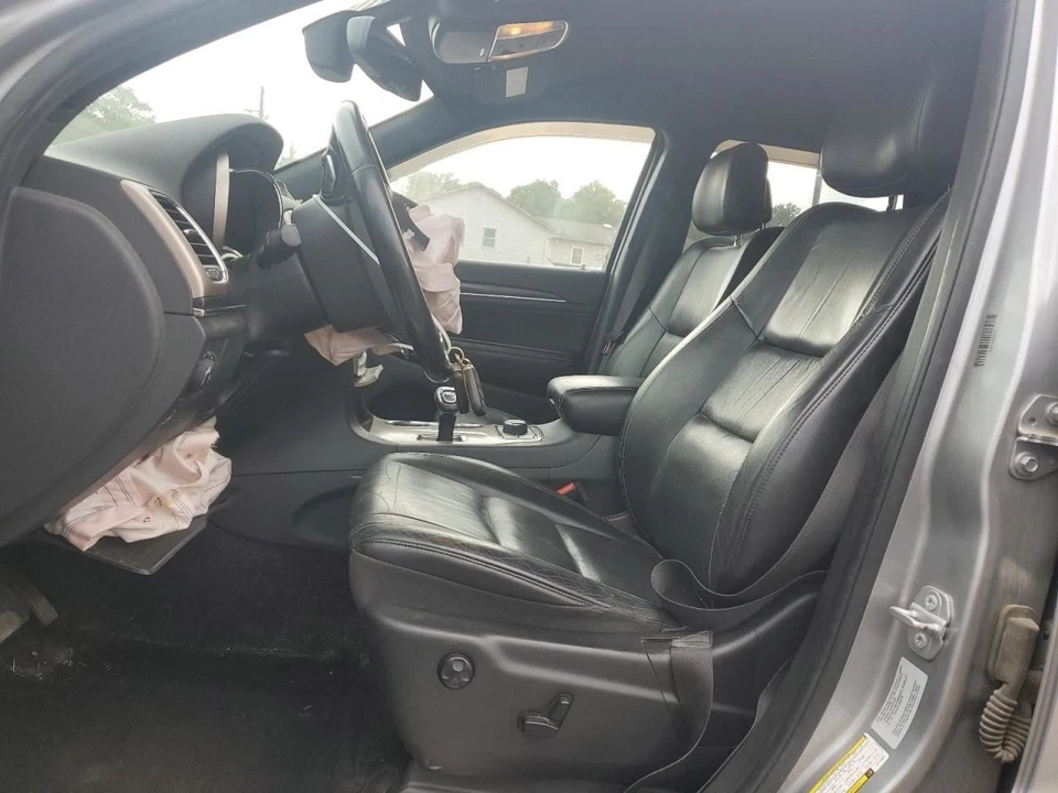 (LOCAL PICKUP ONLY) Passenger Front Door Wk Body VIN E Or F Fits 11-22 GRAND CHE Foto 2 de 4