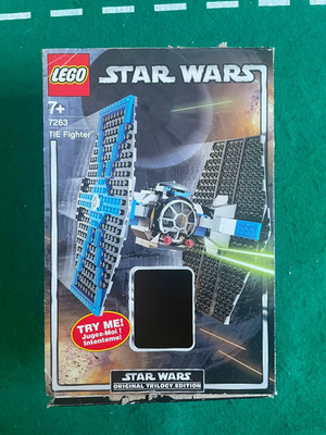 LEGO Star Wars 7263 TIE Fighter 2005 COMPLETE Darth Vader light-up lightsaber