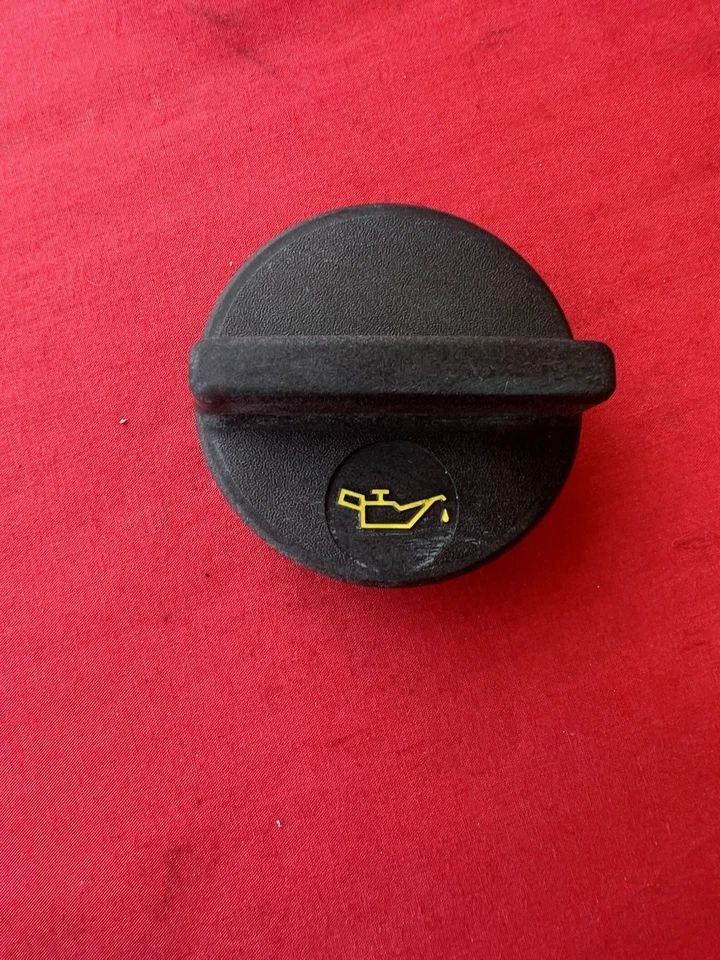 Крышка клапана 1990 1991 1992 Nissan Stanza 2,4 л изготовитель оборудования - Изображение 3 из 4