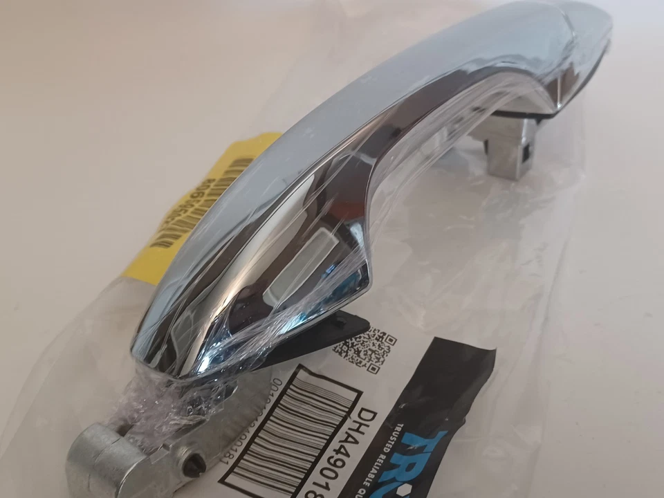 Manija de puerta exterior trasera izquierda TRQ DHA49018 para Honda Accord Crosstour 2010-2011 Foto 4 de 4