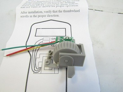 MTH THUMBWHEEL REPLACEMENT FOR 50-1002 DCS REMOTE HANDHELD SERVICE CNTR PART NEW