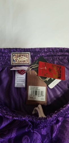 NWT MEN'S AUTHENTIC MITCHELL&NESS LUNAR NEW YEAR L.A. LAKERS SWINGMAN SHORTS LG - Picture 4 of 7