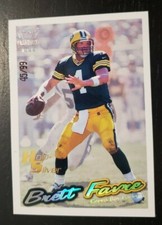  1999 Paramount   HoloSilver #93   Brett Favre  45/99  Team: Green Bay Packers  