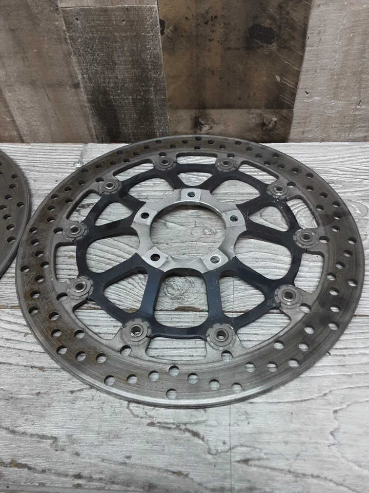 Juego de pares de rotores de freno delanteros Ducati Superbike 848 Evo Brembo 2013 13 11-13 Foto 4 de 4