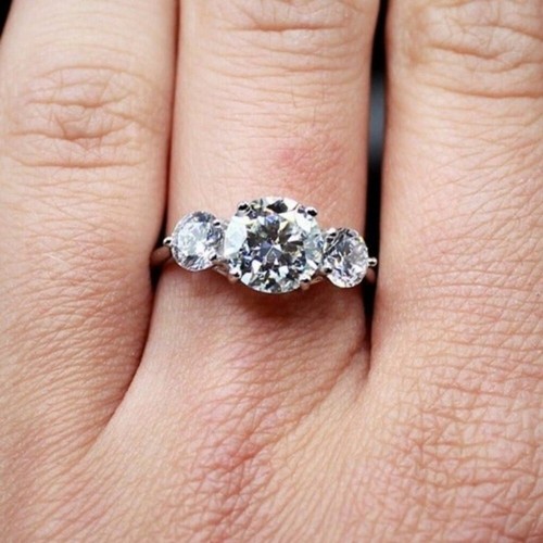 Round 2 CT Moissanite Cubic Zirconia Three-Stone Engagement Ring 925 Silver 8